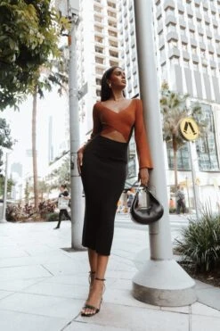 Luxxe Long Sleeve Maxi Knit Dress - Black/Tan