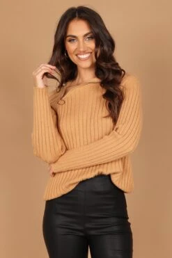 Angelina Angled Quarter Zip Knit Sweater - Camel