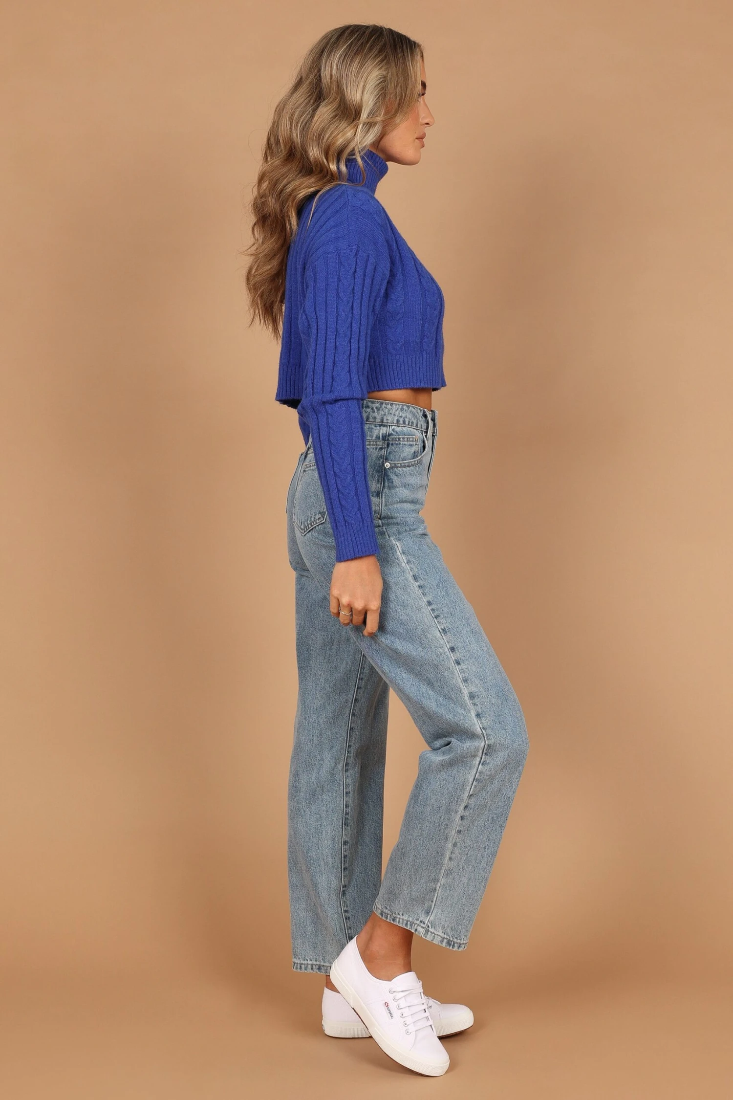 Kellan Turtleneck Cable Crop Knit Sweater - Blue 6 Kellan Turtleneck Cable Crop Knit Sweater - Blue - Image 4