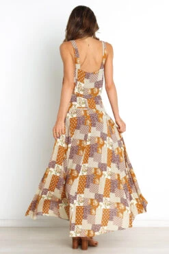 Zariah Set - Brown 16 Zariah Set - Brown -Giordano Style petal and pup usa sets zariah set brown 30267756740785